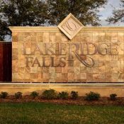 8022 VICTORIA FALLS CIR