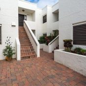 Listing MFR508508369