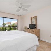 5393 GULF OF MEXICO DR #208