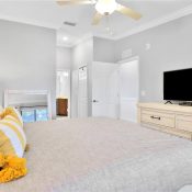 5634 PALMER CIR #203