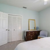 Listing MFR596136602