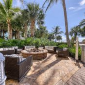 915 SEASIDE DR #512