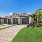 5710 PALMER CIR #202