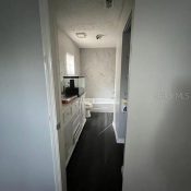 2300 TWELVE OAKS DR #J6