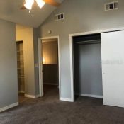 2300 TWELVE OAKS DR #J6