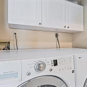 Listing MFR708387737