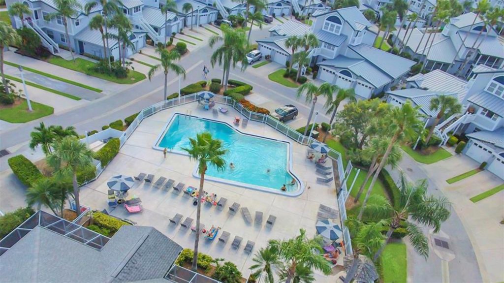 1318 SIESTA BAYSIDE DR #C