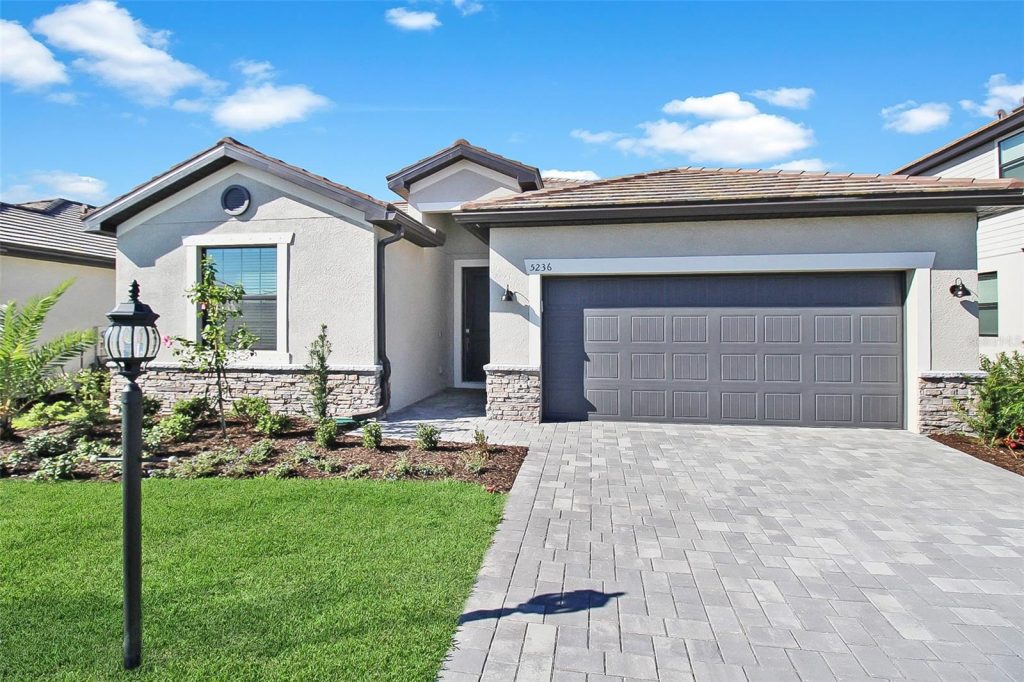 5236 BLUE CRUSH ST