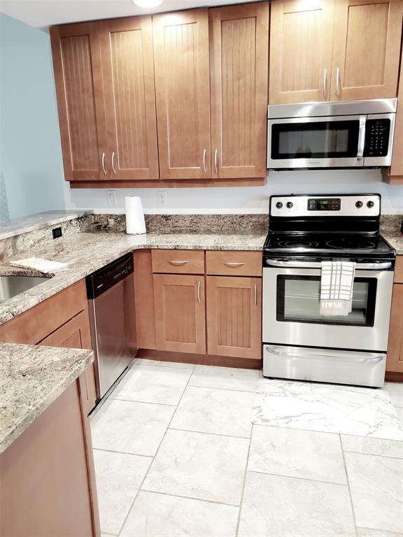 6618 7TH AVENUE CIR W #1404