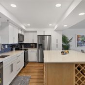 1001 BENJAMIN FRANKLIN DR #604