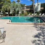 206 LAKEWOOD DR #206