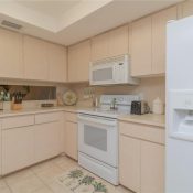 3805 SUN EAGLE LN #208