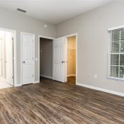 1005 EAGLE POND DR #1005