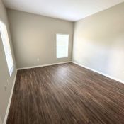 1005 EAGLE POND DR #1005