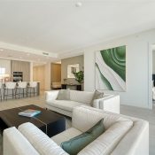 301 QUAY COMMONS DR #704