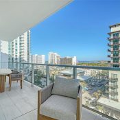 301 QUAY COMMONS DR #704