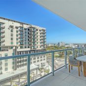 301 QUAY COMMONS DR #704