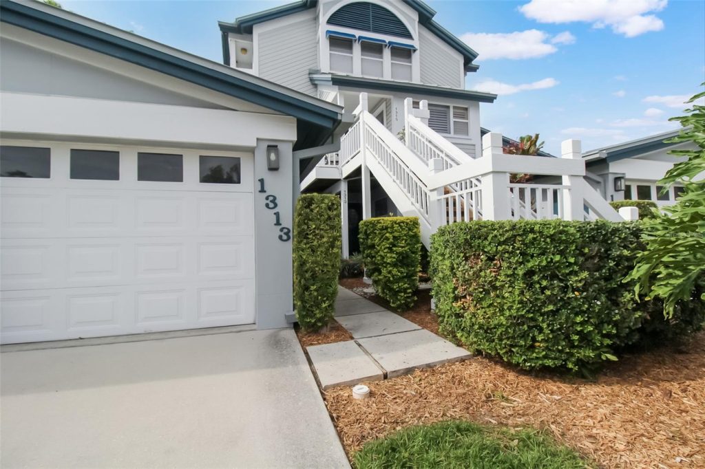 1313 SIESTA BAYSIDE DR #1313-D