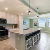 17810 GAWTHROP DR #207