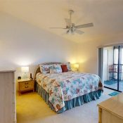 448 BOUCHELLE DR #305
