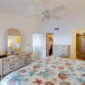 448 BOUCHELLE DR #305