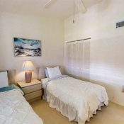 448 BOUCHELLE DR #305