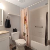 2124 N TAMIAMI TRL #101