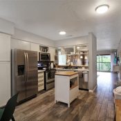 2124 N TAMIAMI TRL #101