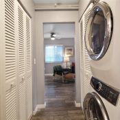 2124 N TAMIAMI TRL #101