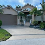 Listing MFR735797197