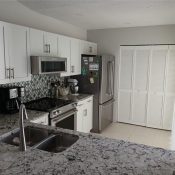 913 WATERSIDE LN #913